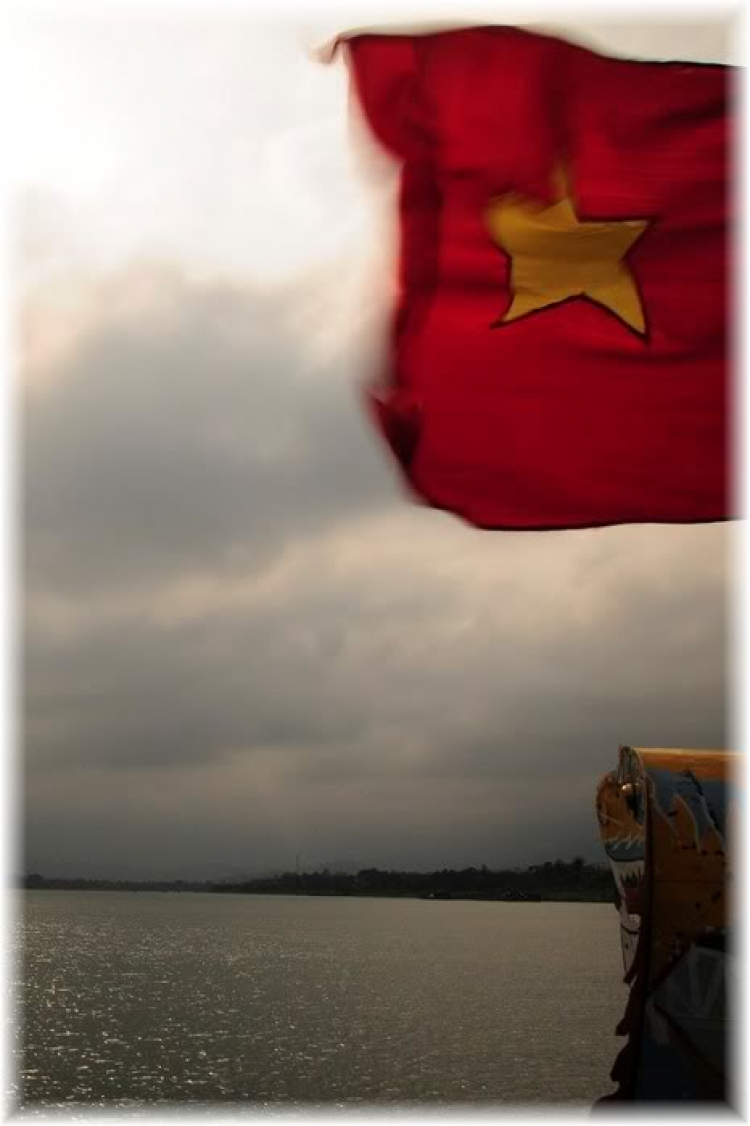 Chiều trên Bến Tầm Dương