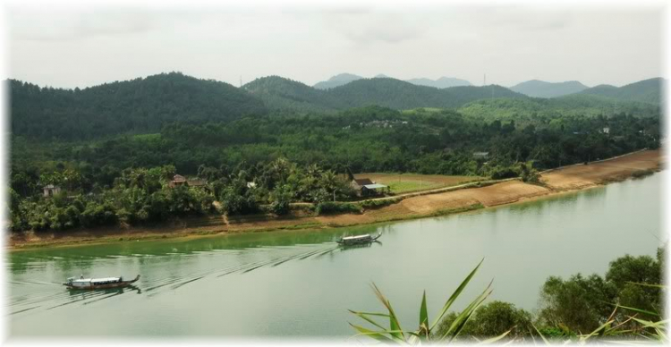 Chiều trên Bến Tầm Dương