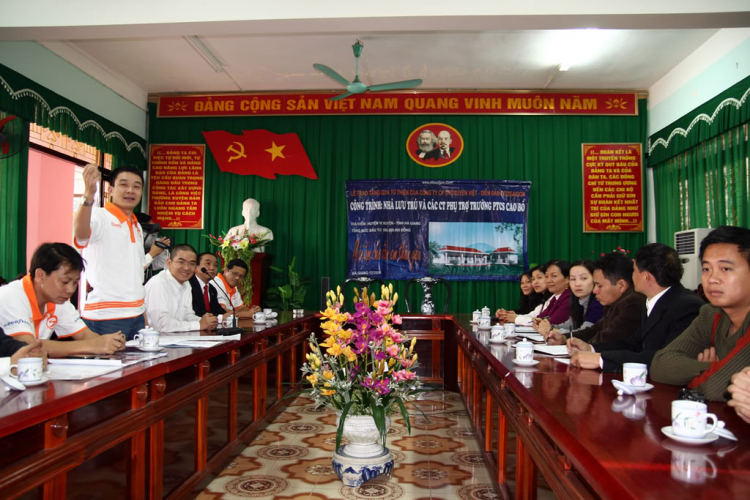 Lễ trao tặng công trình nhà lưu trú cho trường PTSC Cao Bồ - Hà Giang