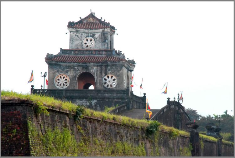Chiều trên Bến Tầm Dương