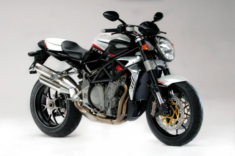 Ducati 848 2009 mới lấy, nhưng nó là vợ bạn em :(