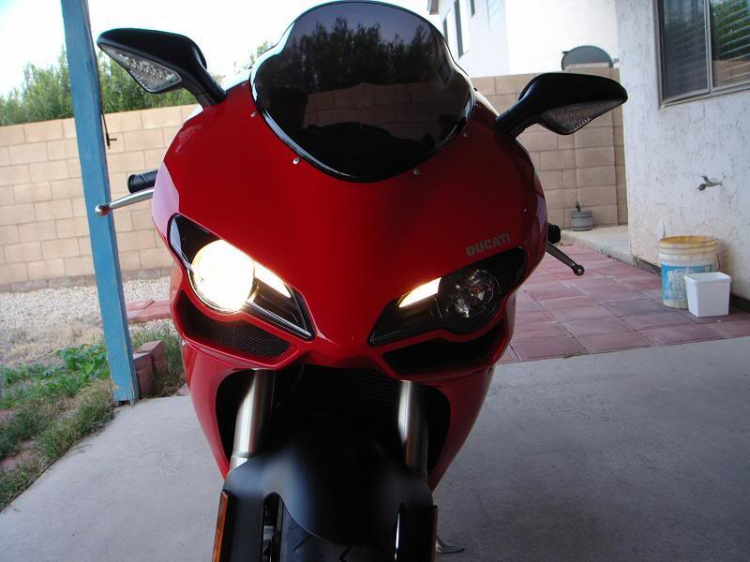 Ducati 848 2009 mới lấy, nhưng nó là vợ bạn em :(