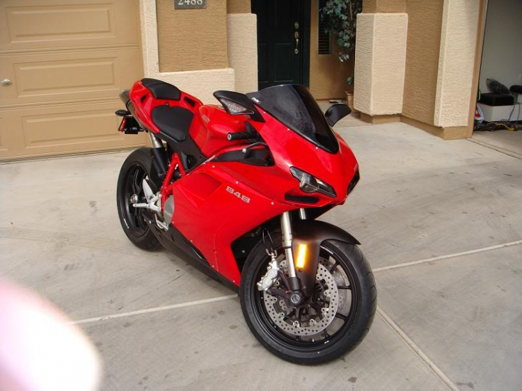 Ducati 848 2009 mới lấy, nhưng nó là vợ bạn em :(