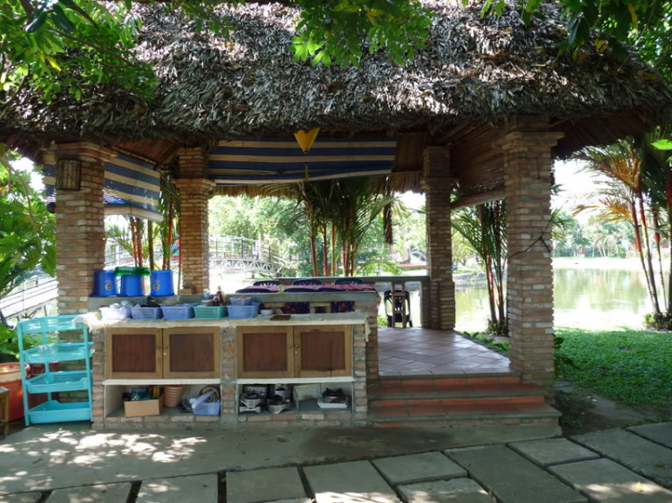TFC mừng ngày Quốc tế Phụ nữ - CN, 8/3/2009 - Dã ngoại tại Villa H2O (HM)