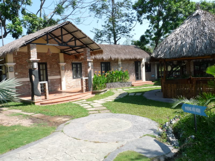 TFC mừng ngày Quốc tế Phụ nữ - CN, 8/3/2009 - Dã ngoại tại Villa H2O (HM)