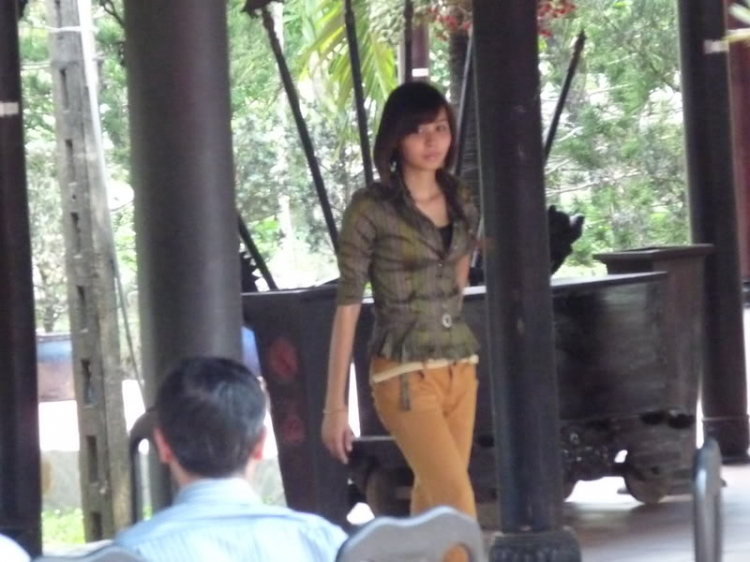 TFC mừng ngày Quốc tế Phụ nữ - CN, 8/3/2009 - Dã ngoại tại Villa H2O (HM)