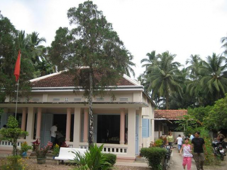 VỀ QUÊ. VỀ QUÊ.