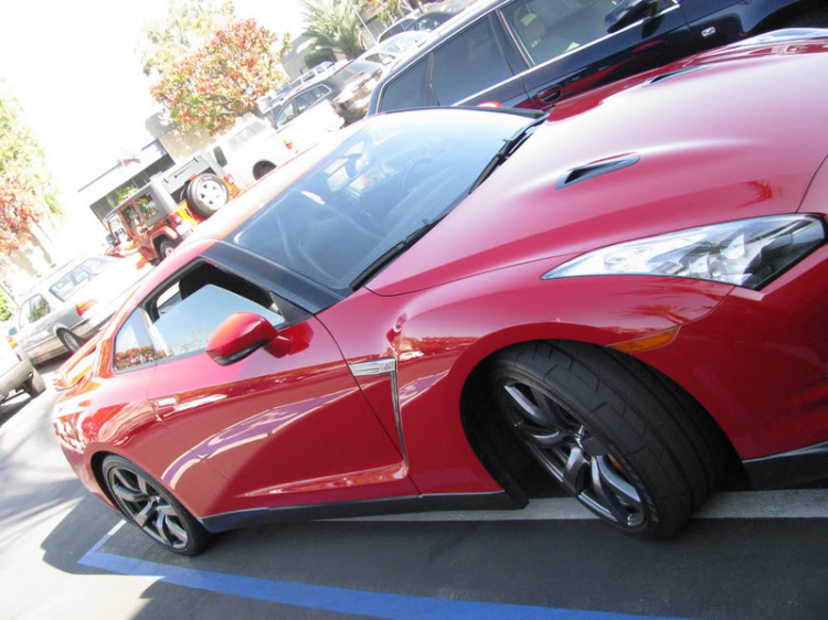 siêu xe Nissan GT-R in SaiGon