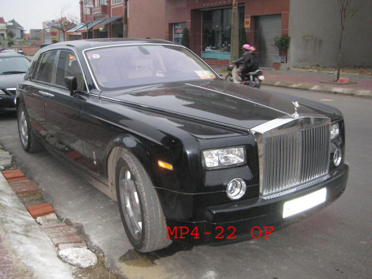 Một em Rolls Royce Phantom ở thành phố Vinh