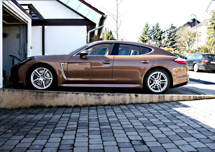 một vài hình ảnh về PORSCHE PANAMERA một vài hình ảnh về PORSCHE PANAMERA
