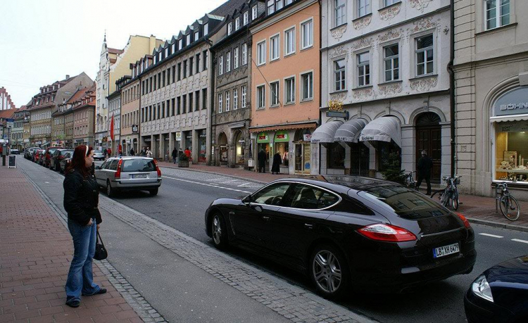 một vài hình ảnh về PORSCHE PANAMERA một vài hình ảnh về PORSCHE PANAMERA