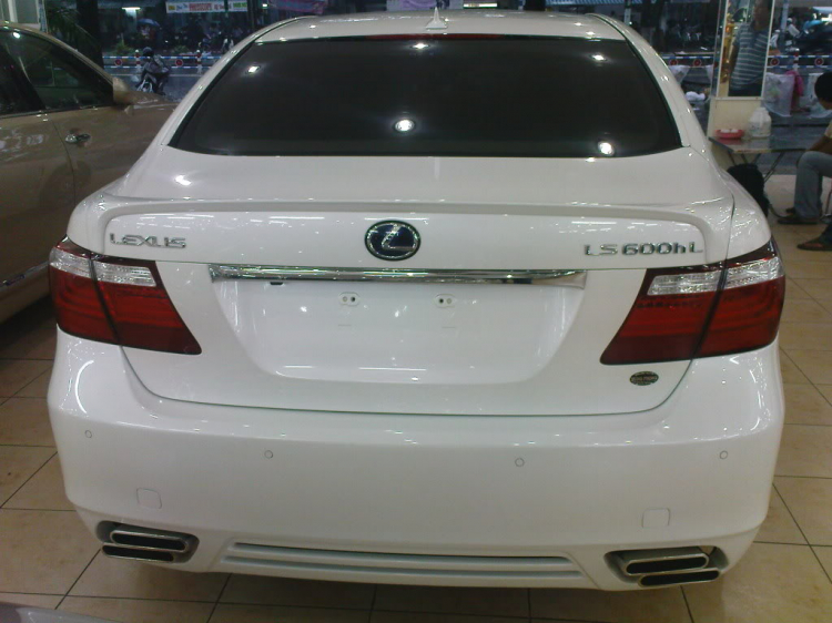 LS600hL độ