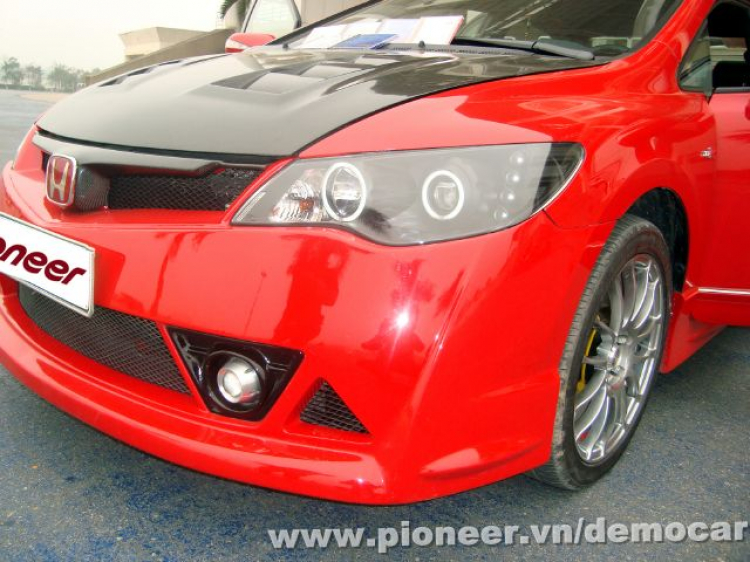 Pioneer Demo với Honda Civic Type R