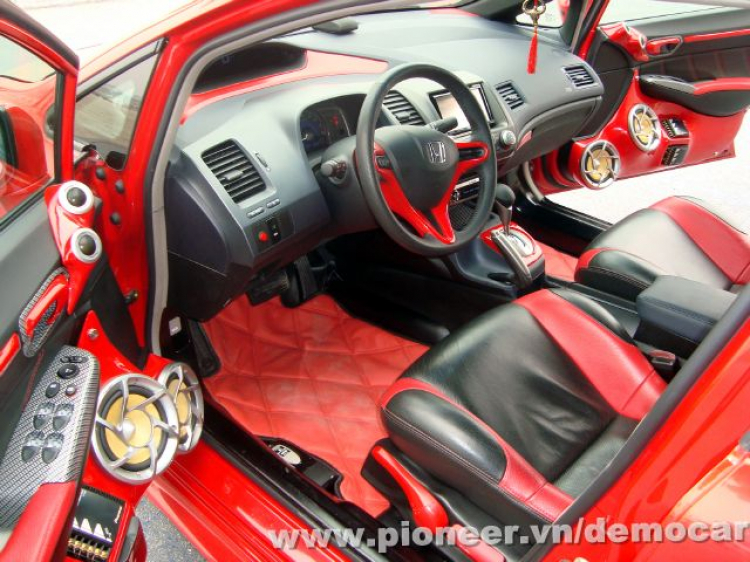 Pioneer Demo với Honda Civic Type R