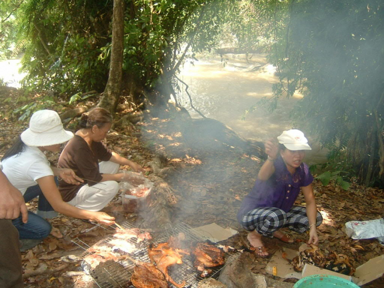 PICNIC THÁC MAI CỦA JEEP SÀI GÒN