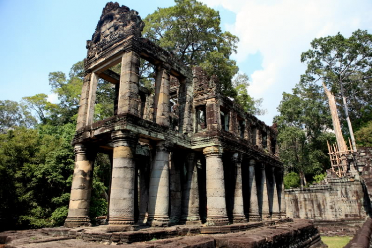 Em lại chơi ế ế Em lại chơi ế ế