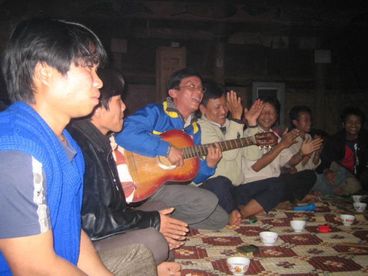 Tây Giang,chuyến đi bão táp và nhiều kỉ niệm Tây Giang,chuyến đi bão táp và nhiều kỉ niệm