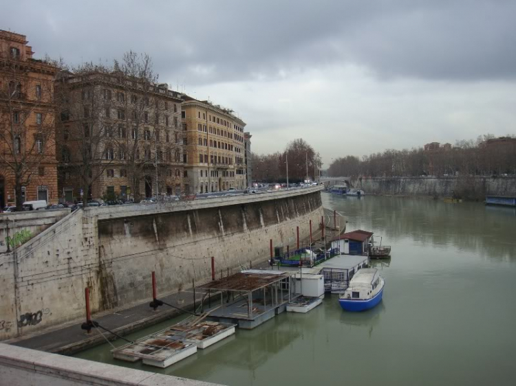 Phóng sự ảnh: HFC tham quan Italy + Paris + Berlin - Thang 01/09 Phóng sự ảnh: HFC tham quan Italy + Paris + Berlin - Thang 01/09