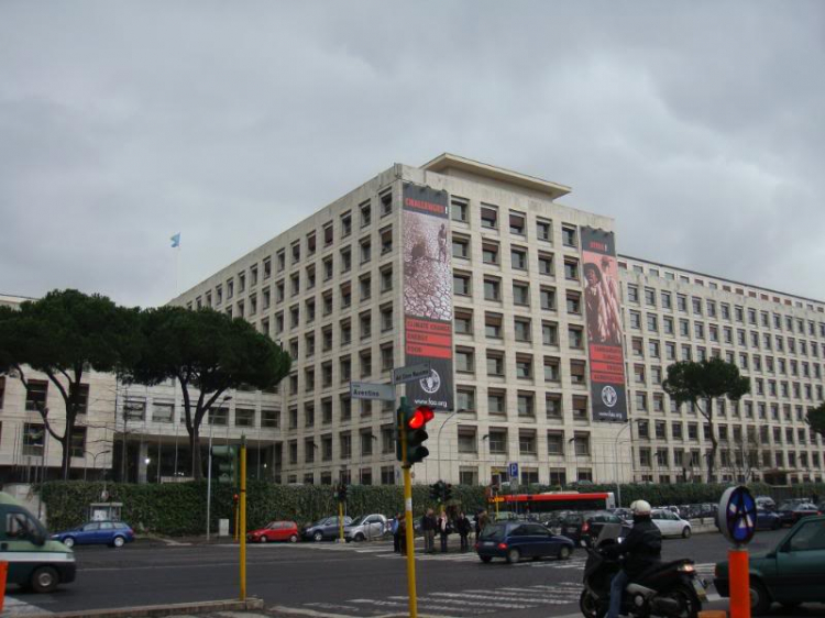 Phóng sự ảnh: HFC tham quan Italy + Paris + Berlin - Thang 01/09 Phóng sự ảnh: HFC tham quan Italy + Paris + Berlin - Thang 01/09