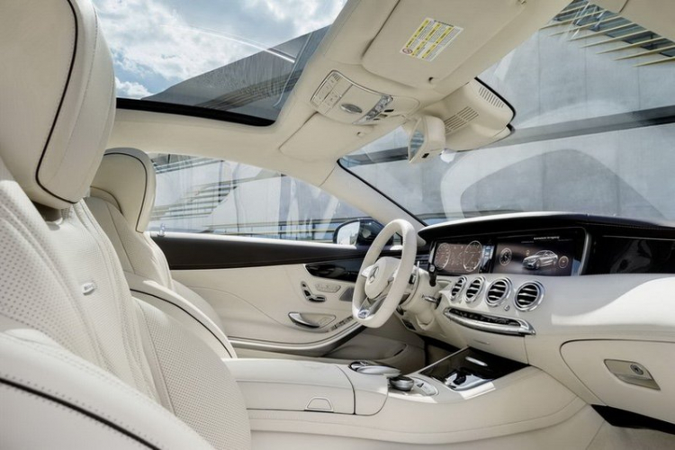 Mercedes ra mắt S65 AMG Coupé V12 biturbo Mercedes ra mắt S65 AMG Coupé V12 biturbo