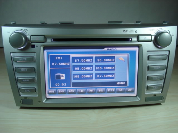 Camry 2010 GPS, DVD Touchsreen có Bác nào bán không ah?