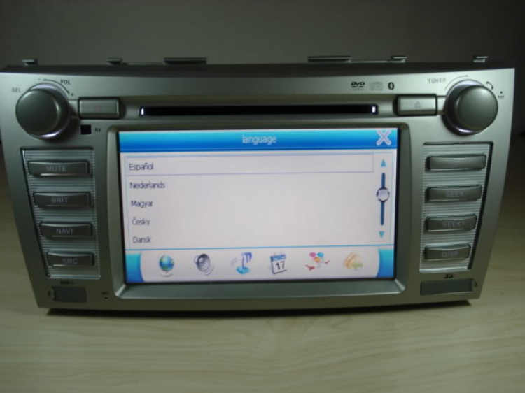 Camry 2010 GPS, DVD Touchsreen có Bác nào bán không ah?