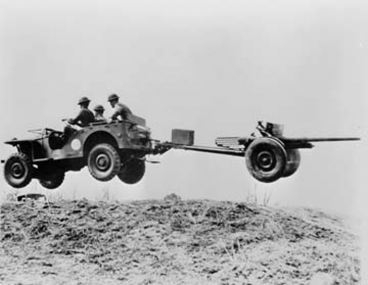 Xe Jeep 4x4 WD, lọai A2.