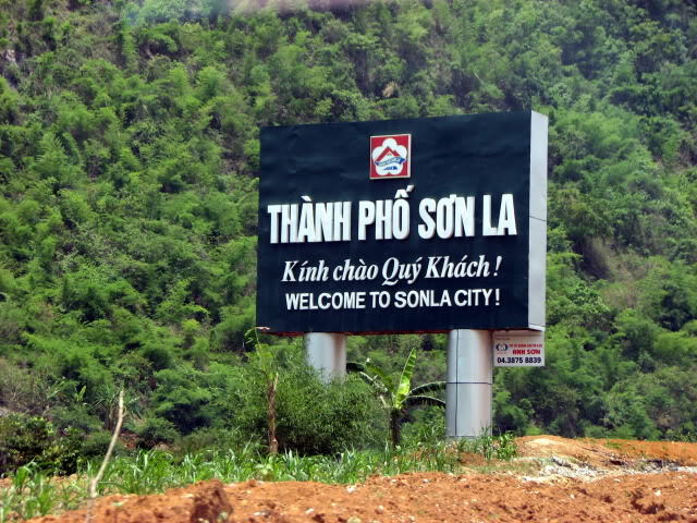 Điện Biên Phủ: "ĐIỂM HẸN LỊCH SỬ" Điện Biên Phủ: "ĐIỂM HẸN LỊCH SỬ"