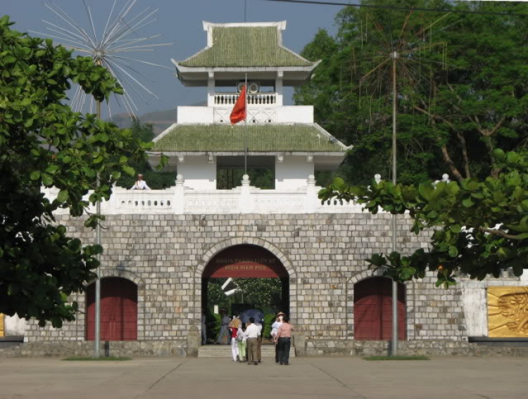 Điện Biên Phủ: "ĐIỂM HẸN LỊCH SỬ" Điện Biên Phủ: "ĐIỂM HẸN LỊCH SỬ"