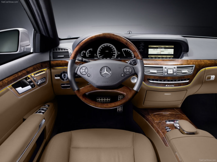 2010 Mercedes-Benz S-Class AMG Sports Package new