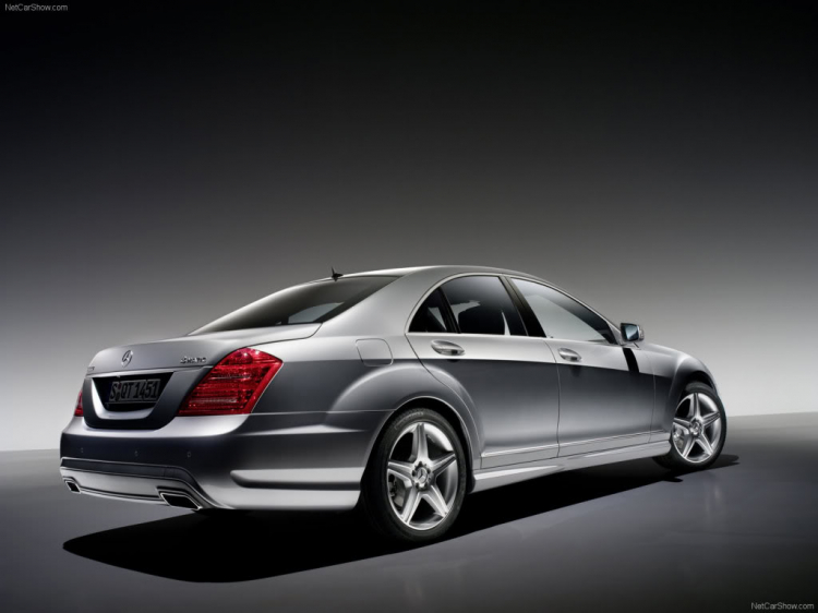 2010 Mercedes-Benz S-Class AMG Sports Package new