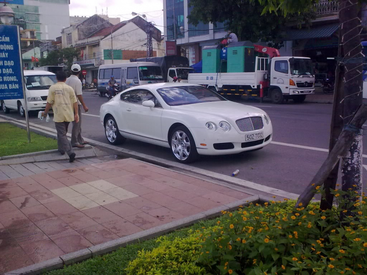 Bentley GT hiện diện trên đất Đà Nẵng!!!!!!!!!!!!!!!!