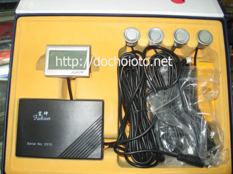 Cảm biến lùi hay camera lùi Cảm biến lùi hay camera lùi