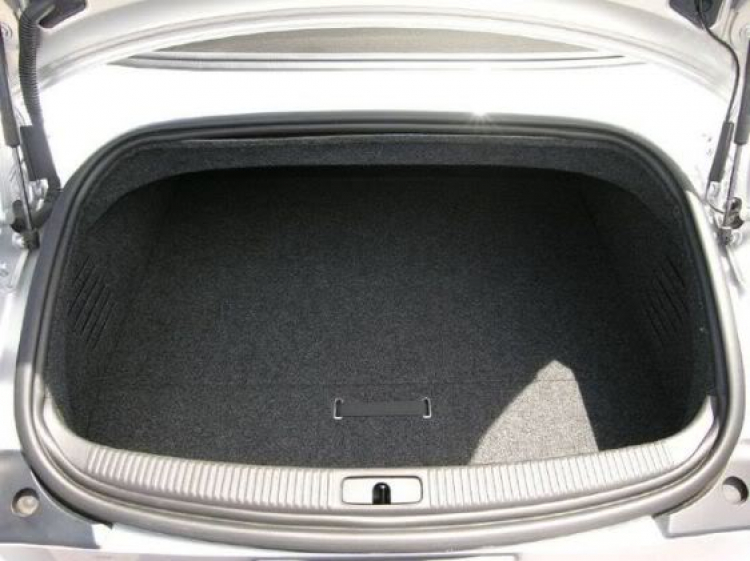 Audi TT mui trần chạy lướt giá bao nhiêu thi hợp lý. Các Bác tư vấn hộ Audi TT mui trần chạy lướt giá bao nhiêu thi hợp lý. Các Bác tư vấn hộ