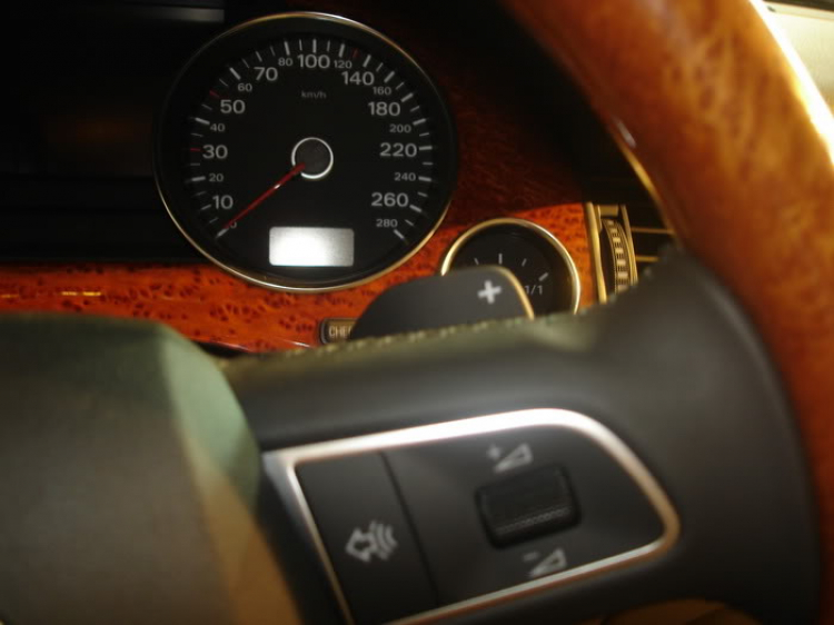 Tóm tắt trien lam AutoExpro 2009 o Giang Vo- xe dep va chan dai cung hoi dep Tóm tắt trien lam AutoExpro 2009 o Giang Vo- xe dep va chan dai cung hoi dep