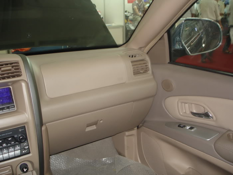 Tóm tắt trien lam AutoExpro 2009 o Giang Vo- xe dep va chan dai cung hoi dep Tóm tắt trien lam AutoExpro 2009 o Giang Vo- xe dep va chan dai cung hoi dep