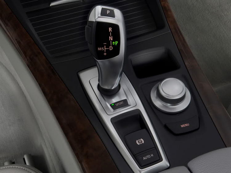 BMW X5 - 2008. BMW X5 - 2008.