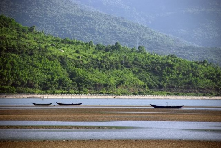 Chiều trên Bến Tầm Dương