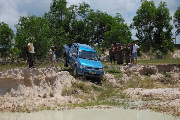 Chuyến offroad lần 1 của chi hội OS Offroad 14/6/2009