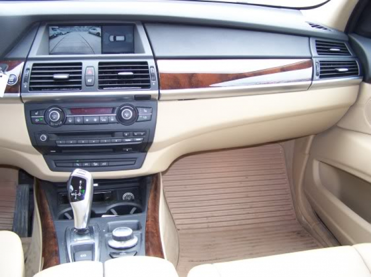 BMW X5 - 2008. BMW X5 - 2008.