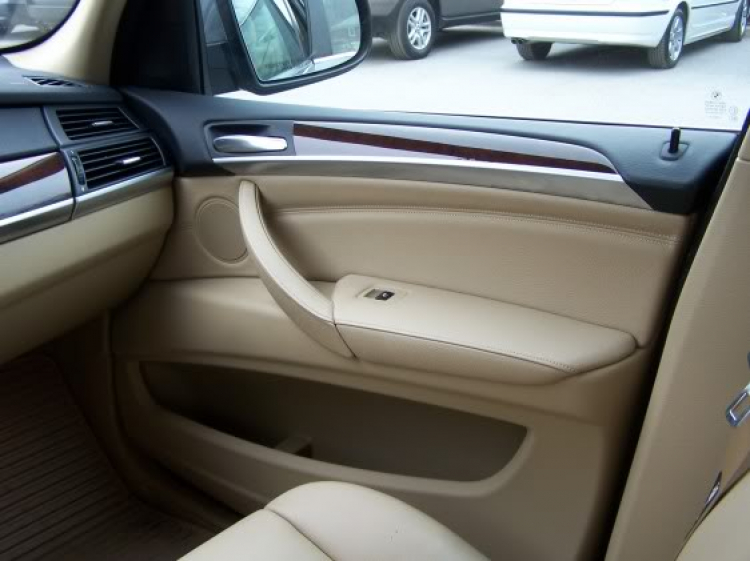BMW X5 - 2008. BMW X5 - 2008.