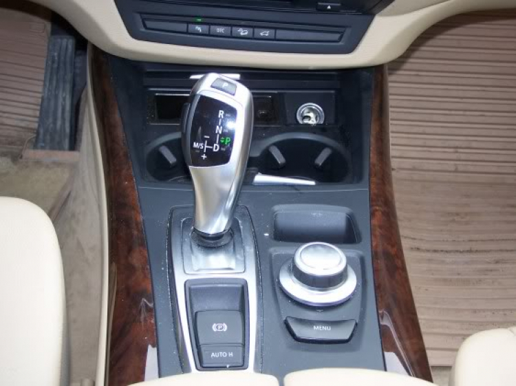 BMW X5 - 2008. BMW X5 - 2008.
