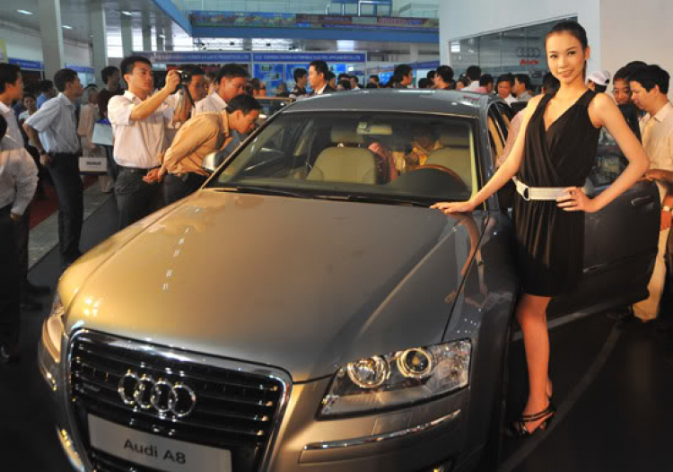 Tóm tắt trien lam AutoExpro 2009 o Giang Vo- xe dep va chan dai cung hoi dep Tóm tắt trien lam AutoExpro 2009 o Giang Vo- xe dep va chan dai cung hoi dep
