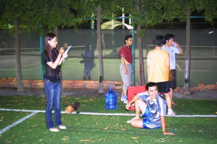 OFC (OS Football Club) sinh hoạt và trao đổi cho năm 2009!!! OFC (OS Football Club) sinh hoạt và trao đổi cho năm 2009!!!