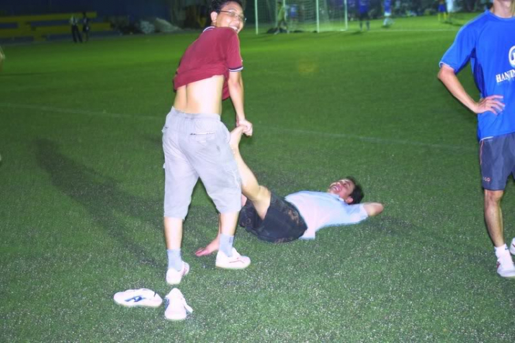 OFC (OS Football Club) sinh hoạt và trao đổi cho năm 2009!!! OFC (OS Football Club) sinh hoạt và trao đổi cho năm 2009!!!