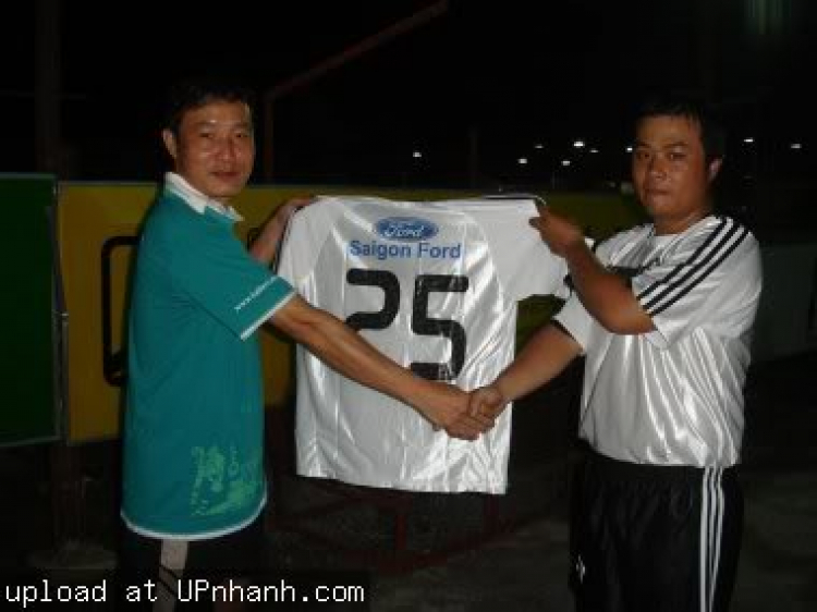 OFC (OS Football Club) sinh hoạt và trao đổi cho năm 2009!!!