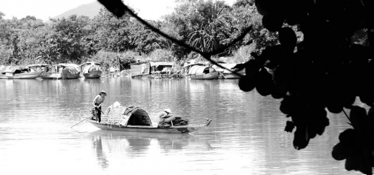 Em lại lang thang