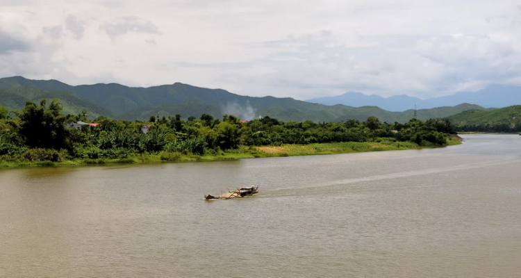 Em lại lang thang