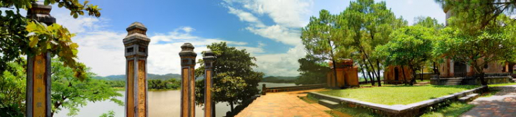 Em lại lang thang Em lại lang thang