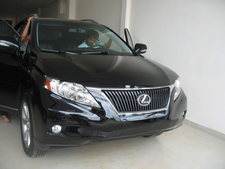 Lexus RX-350 2010 còn gì để chê!